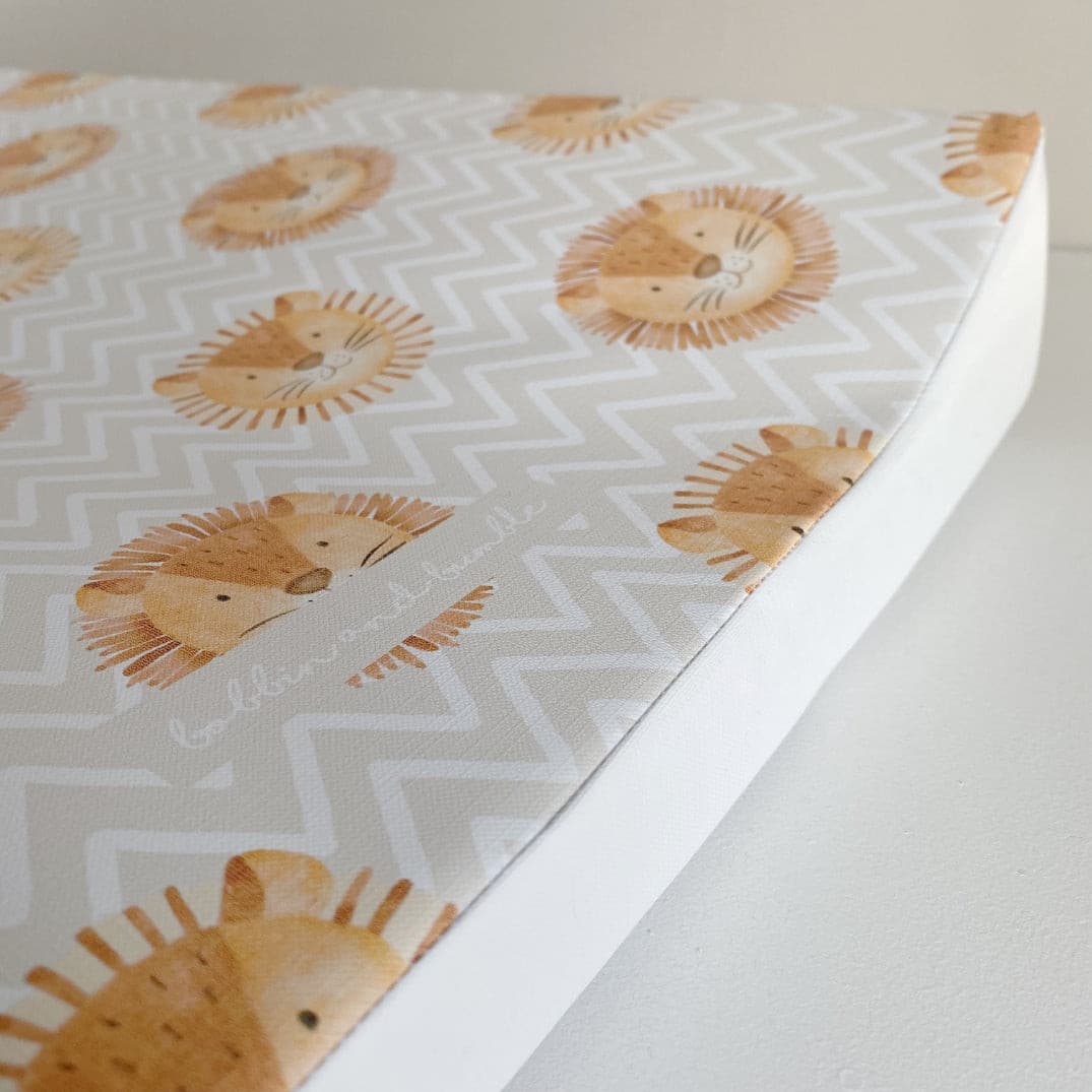 Anti-Roll Wedge Changing Mat - Lion Print