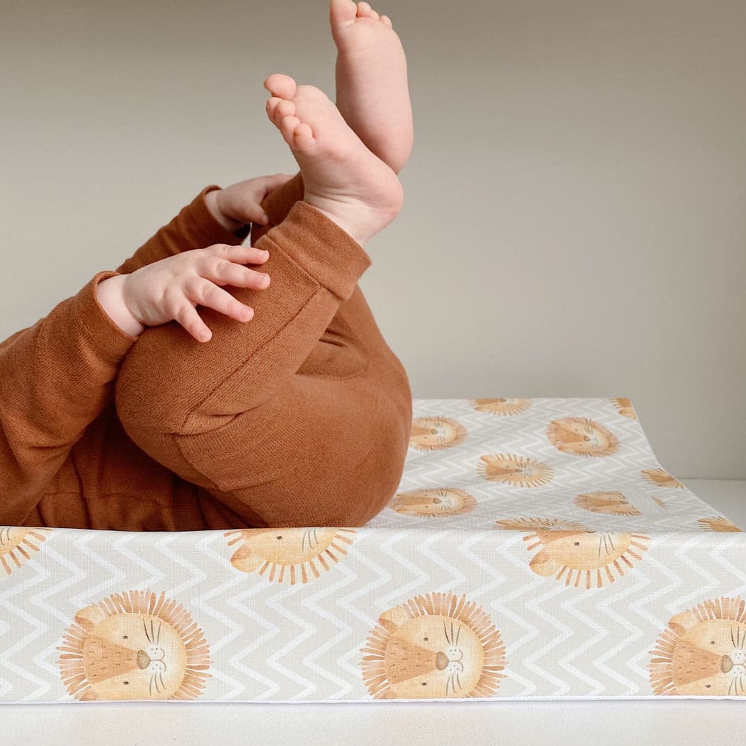 Anti-Roll Wedge Changing Mat - Lion Print